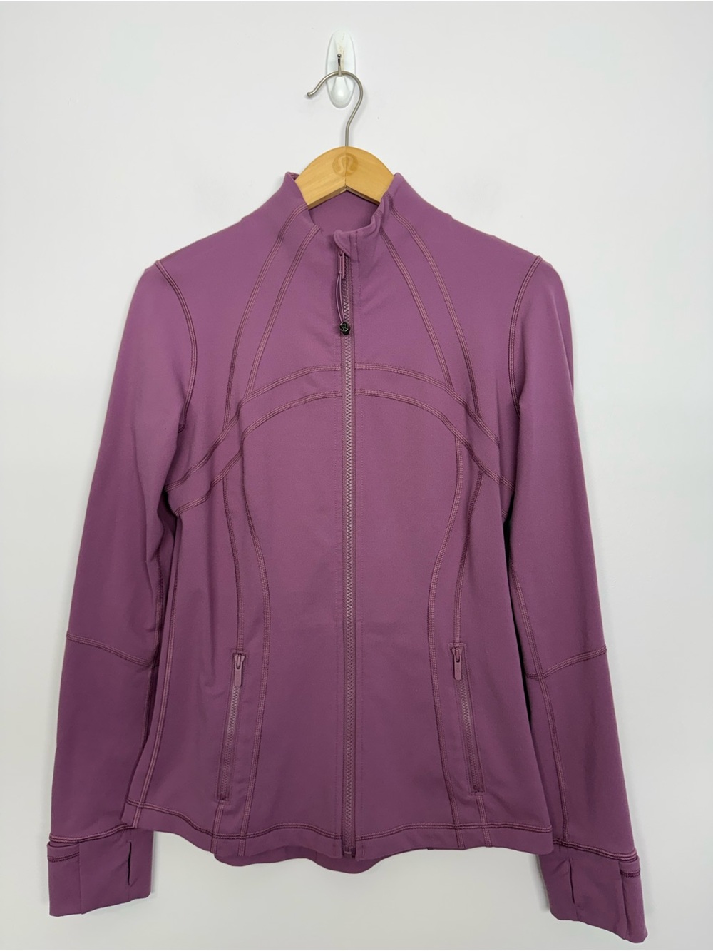 95: Lululemon Define Jacket *Luon Vintage Plum Size 8